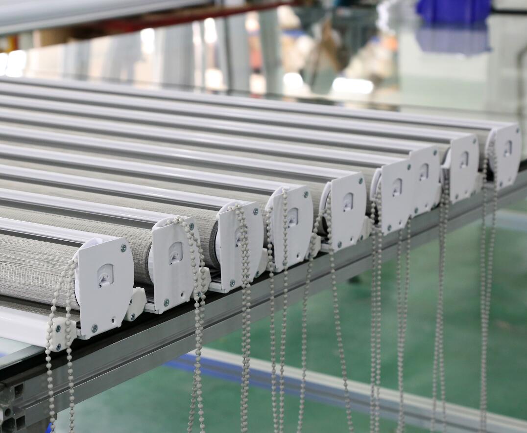 Remote Automatic Electric Fabric Customize Blackout Luxury Wifi Control Zebra Blinds | Fugo Best